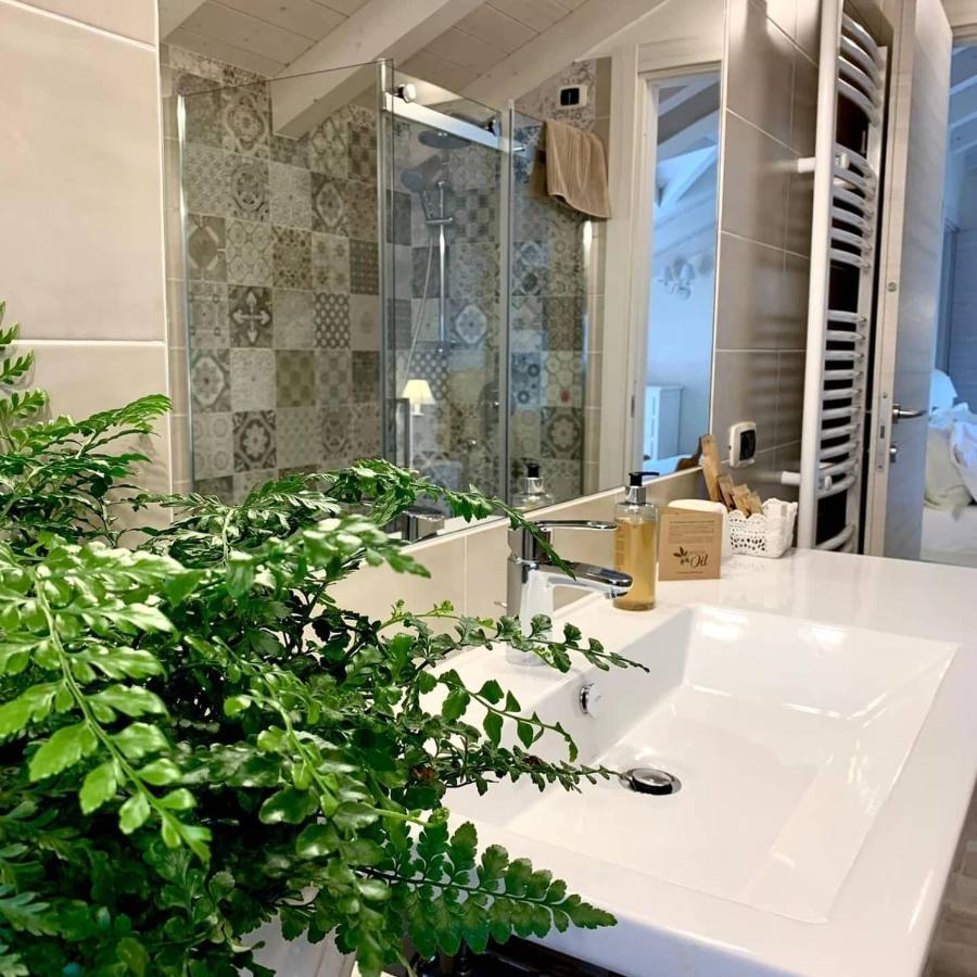 カステッラーロ La Vista Del Poggio Bed & Breakfast エクステリア 写真
