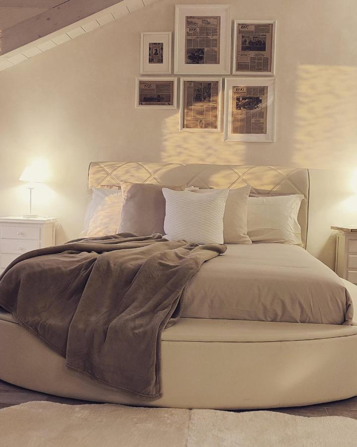 カステッラーロ La Vista Del Poggio Bed & Breakfast エクステリア 写真
